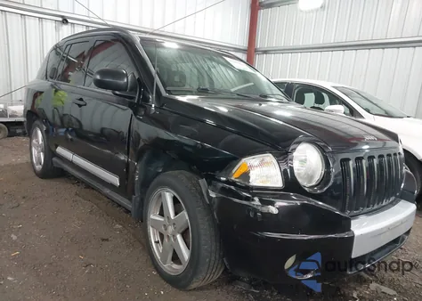 2007 Jeep Compass Limited z USA, uszkodzony, nr VIN 1J8FT57WX7D194136